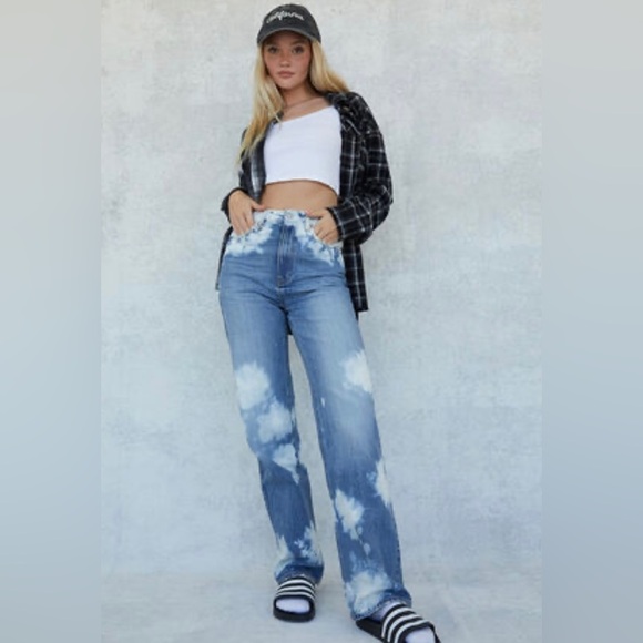 PacSun Acid Wash Tie Dye 90’s Boyfriend Jeans| Straight Fit, High Rise••• - Picture 1 of 16